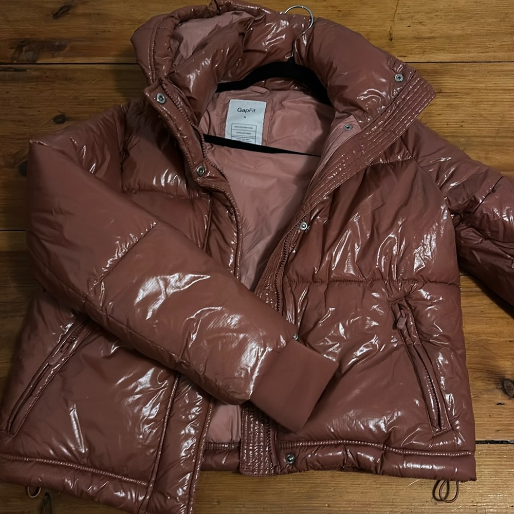 Water resistant GapFit rose gold puffer jacket.